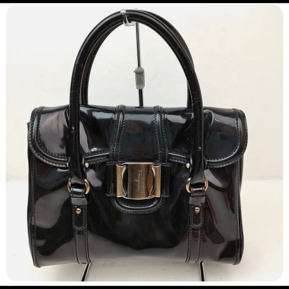 Ferragamo crossbody bag